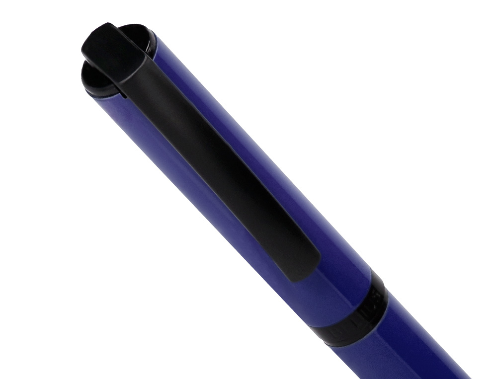 STYLO-BILLE BELIUS TURBO ALUMINIUM TEXTURE POINTILLEE ATTRIBUTS NOIR ENCRE BLEUE COLORIS BLEU DANS COFFRET CADEAU