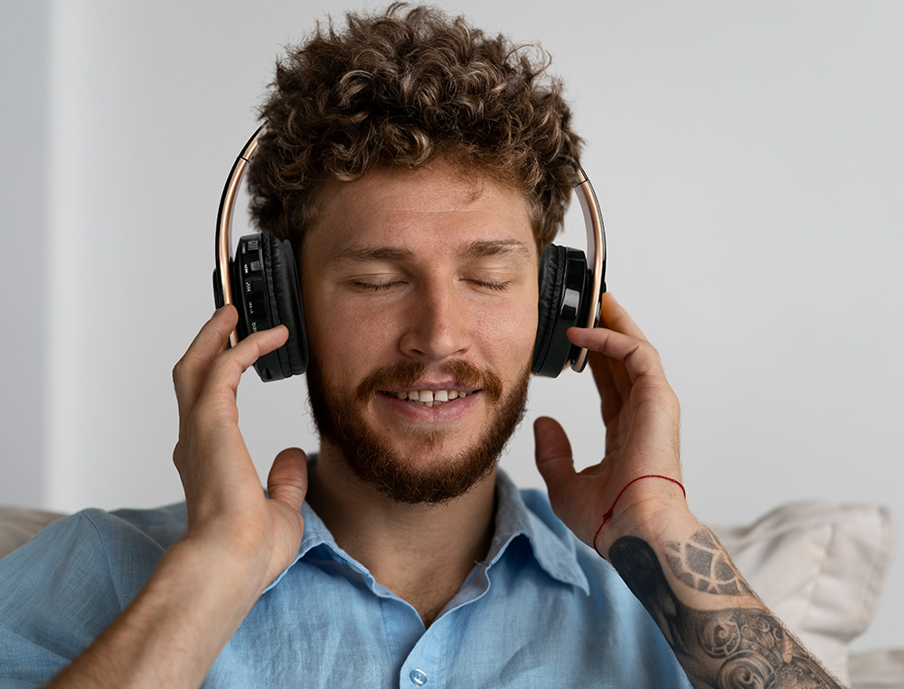 CASQUE Q-CONNECT SANS FIL SERRE-TETE REGLABLE COLORIS NOIR